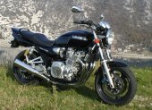 2001 Yamaha XJR 1300 photo
